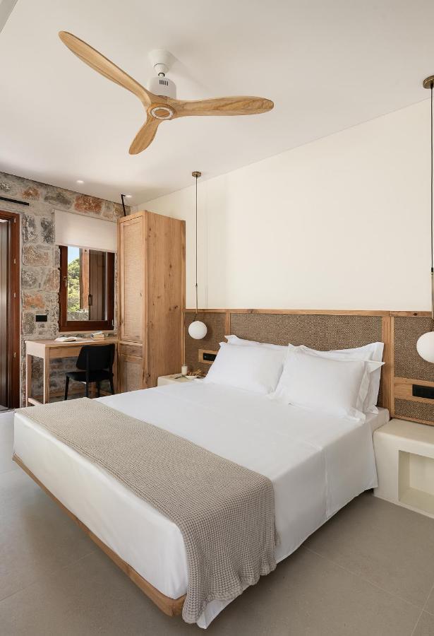The Authentic Village Boutique Hotel Khóra Sfakíon Esterno foto