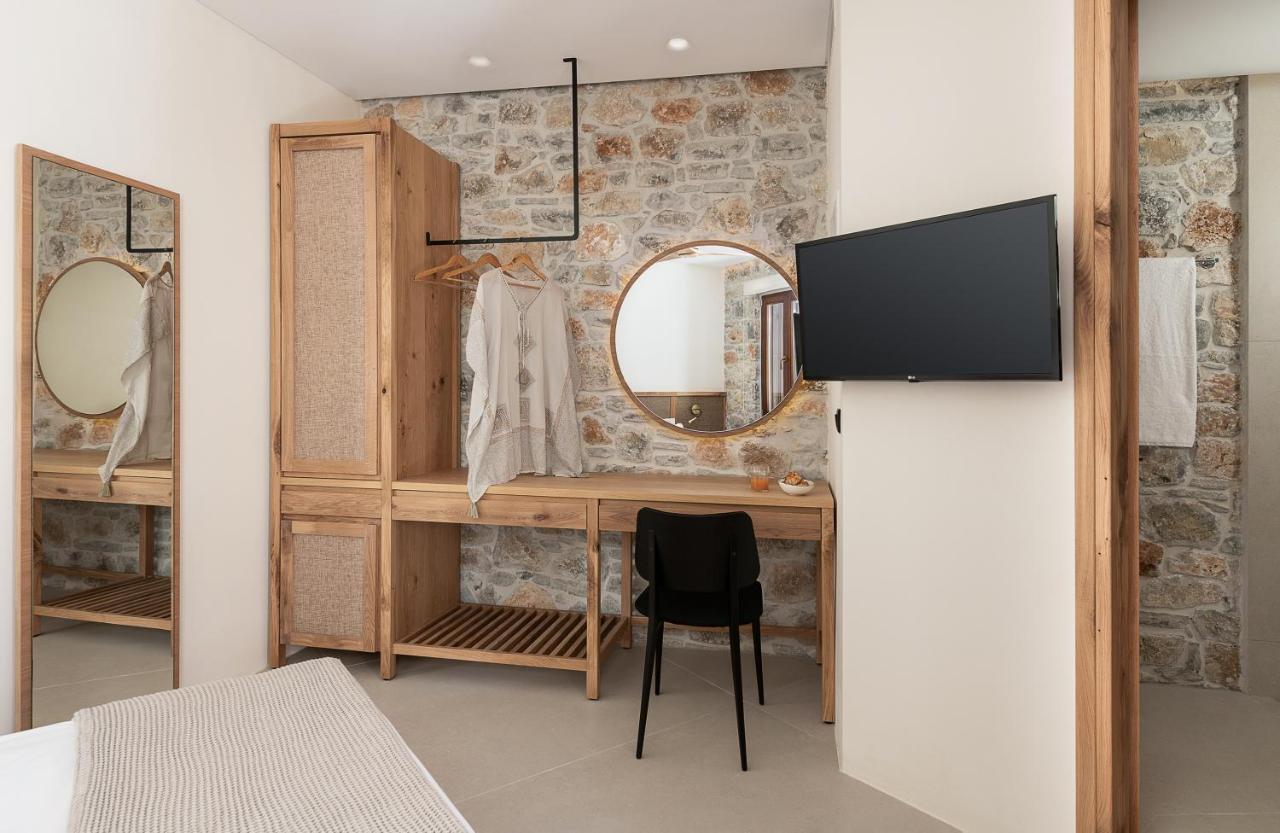 The Authentic Village Boutique Hotel Khóra Sfakíon Esterno foto
