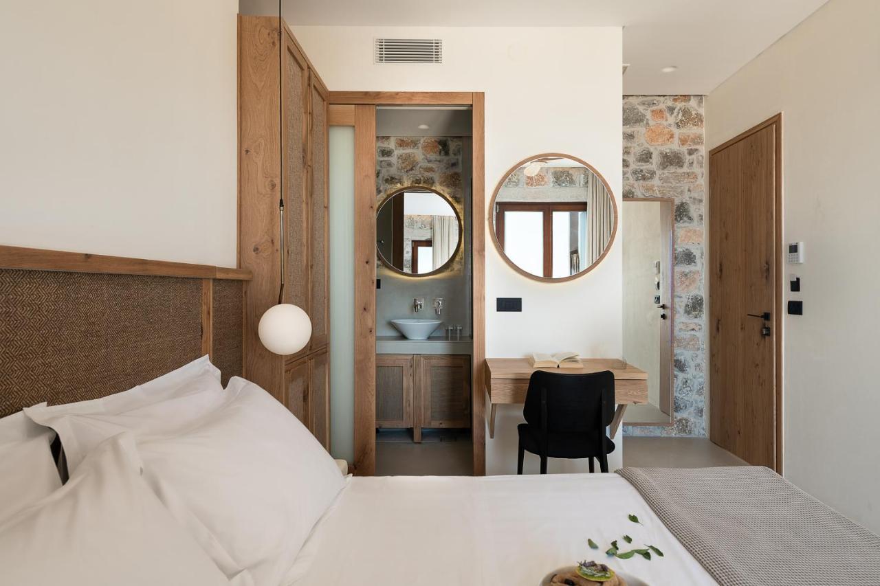 The Authentic Village Boutique Hotel Khóra Sfakíon Esterno foto