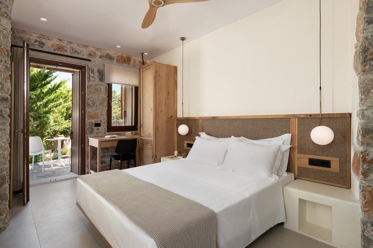 The Authentic Village Boutique Hotel Khóra Sfakíon Esterno foto
