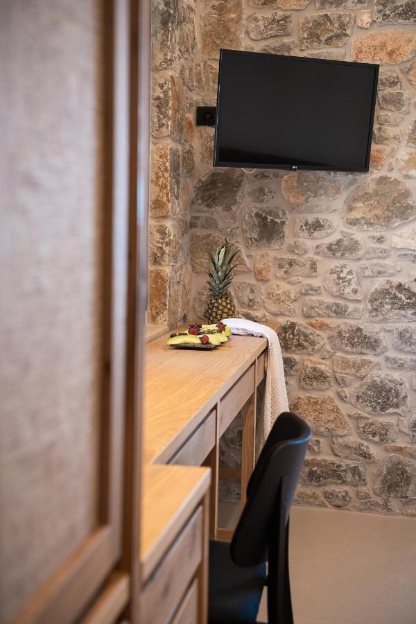 The Authentic Village Boutique Hotel Khóra Sfakíon Esterno foto